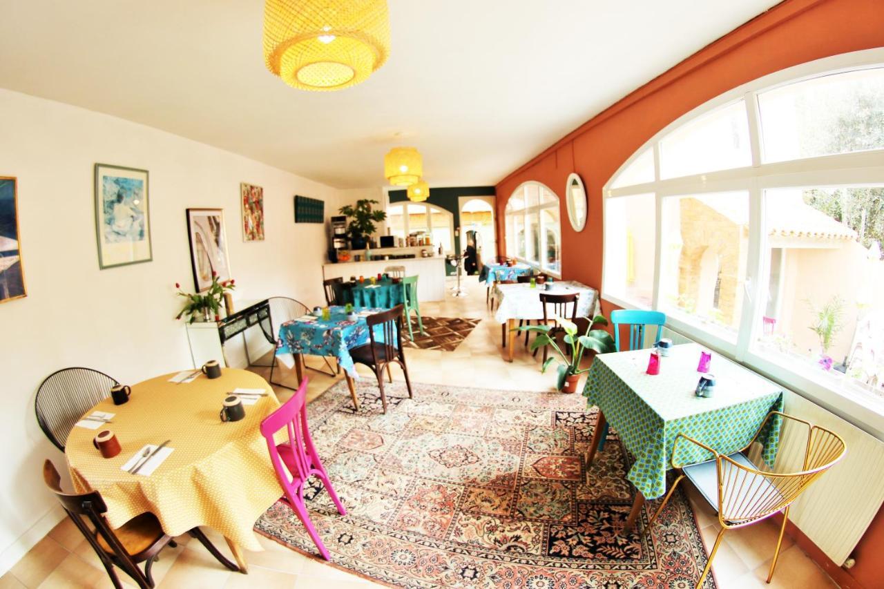 Les Sables-dʼOlonne Hotel & Cantine De La Plage מראה חיצוני תמונה