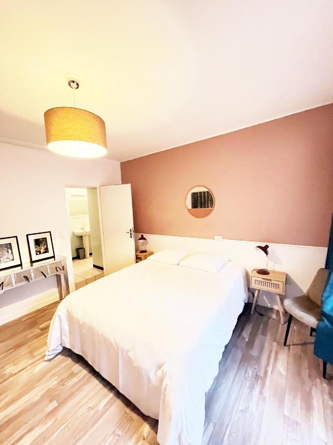 Les Sables-dʼOlonne Hotel & Cantine De La Plage מראה חיצוני תמונה