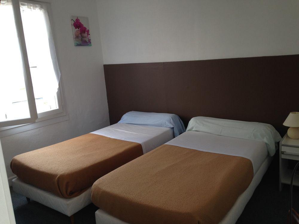 Les Sables-dʼOlonne Hotel & Cantine De La Plage מראה חיצוני תמונה