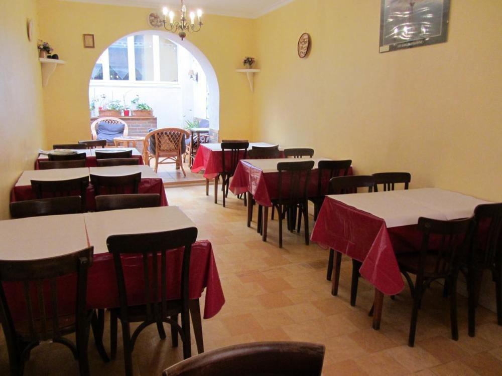Les Sables-dʼOlonne Hotel & Cantine De La Plage מראה חיצוני תמונה